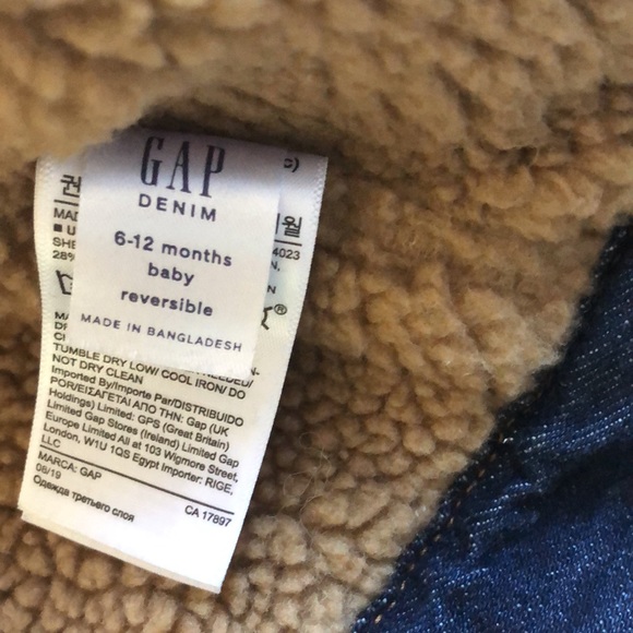 Adorable gender neutral baby jacket 6-12 months- baby gap - Picture 6 of 6